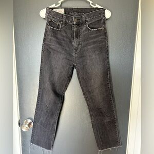 GAP Women’s Black High Rise Jeans